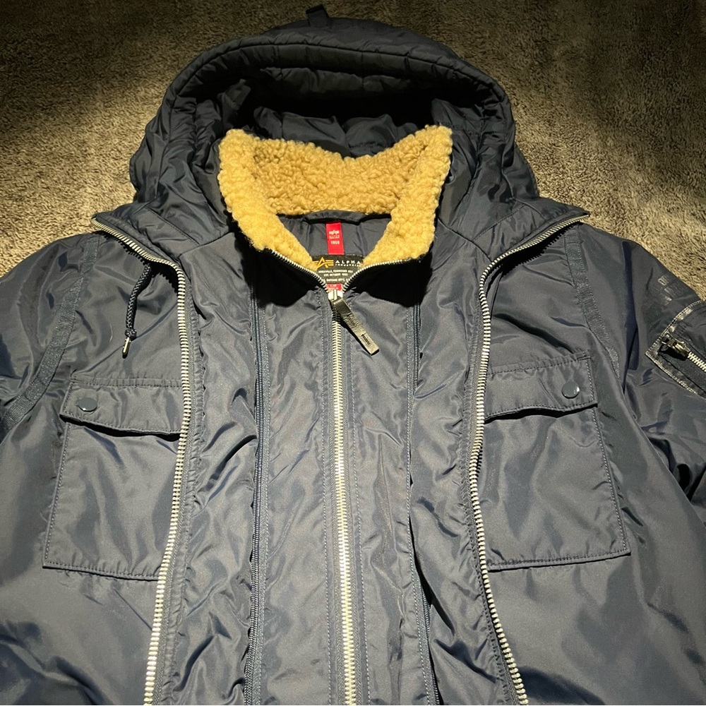 ALPHA INDUSTRIES Jacket - Picture 3 of 5